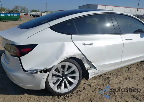 2022 Tesla Model 3 Rear-Wheel Drive from USA, damaged, VIN 5YJ3E1EAXNF346944